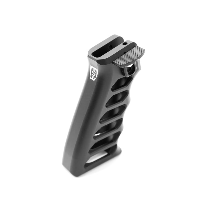 Saber Tactical GRIP WITH AMBIDEXTROUS THUMB REST